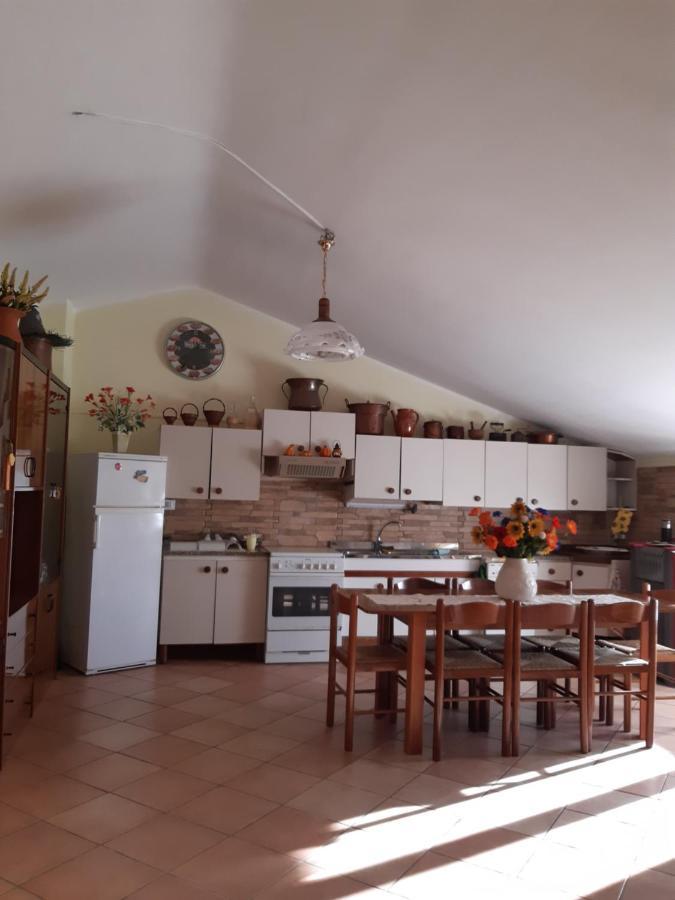 Bed and Breakfast Il Girasole Castelvecchio Calvisio Екстер'єр фото